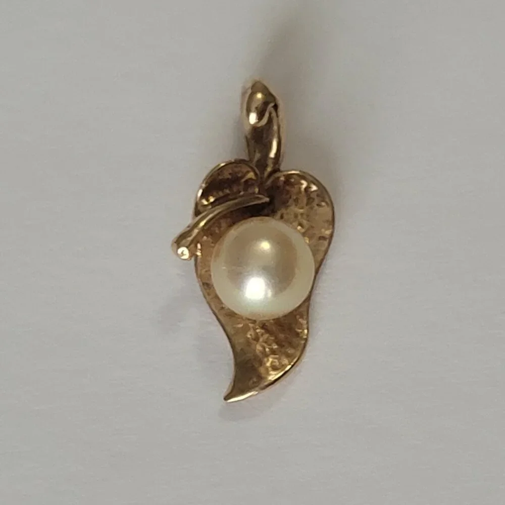 10k Gold Pearl Pea Pod Leaf Pendant by Crater June Birthstone - Picture 2 of 15